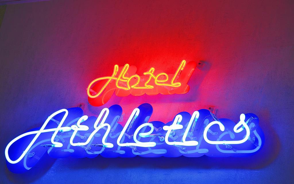 Athletics Hotel Tbilisi Esterno foto