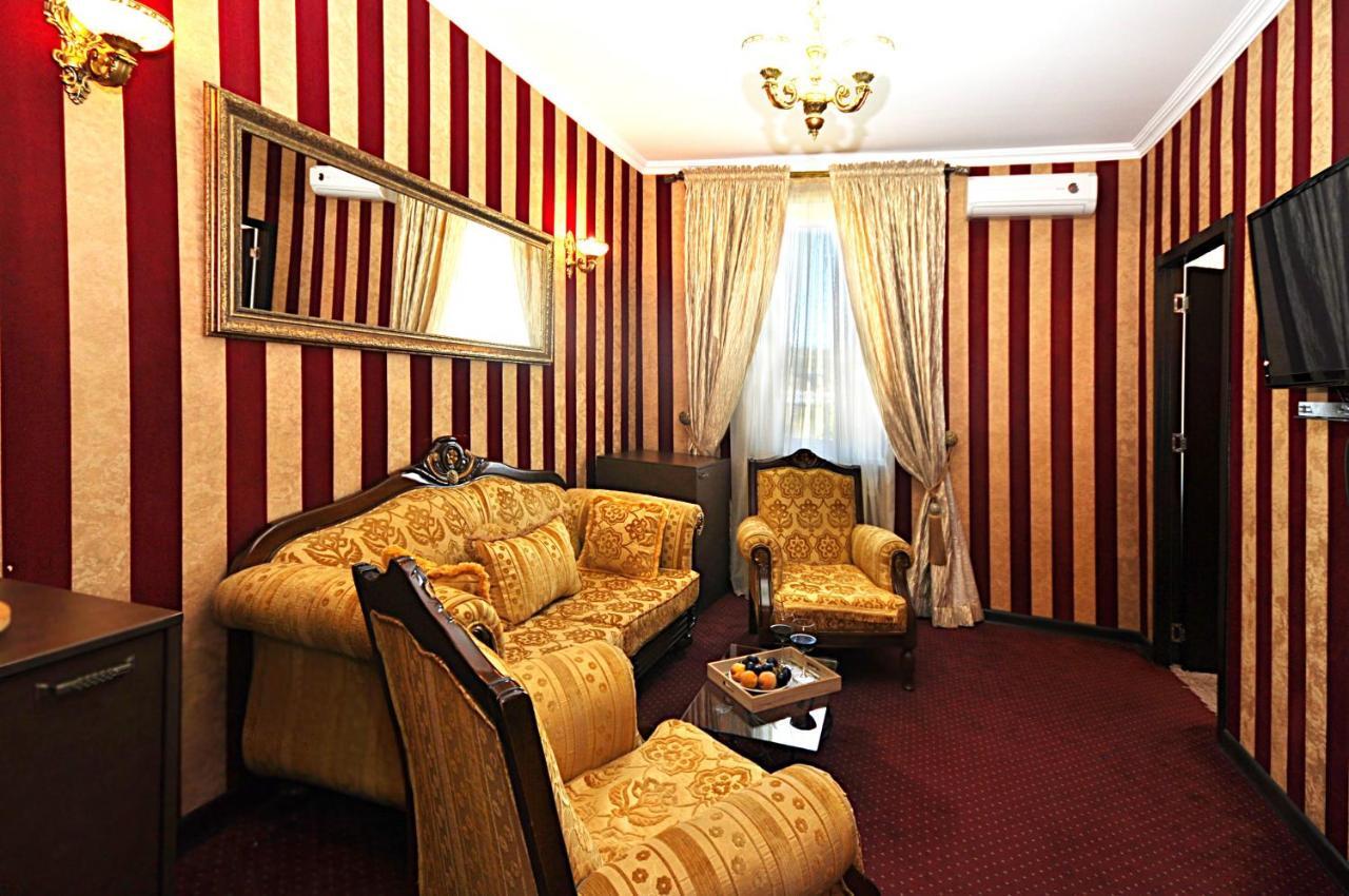 Athletics Hotel Tbilisi Esterno foto